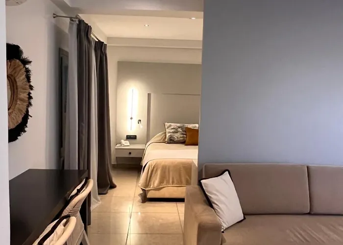 Theoxenia Caldera Hotel